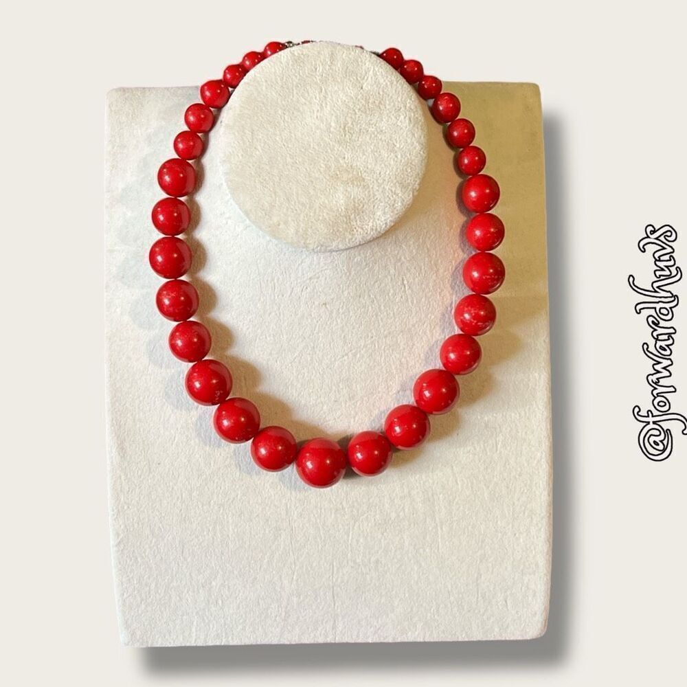Bundle Sale 3 for $15 | Graduated Plastic Bead Necklace